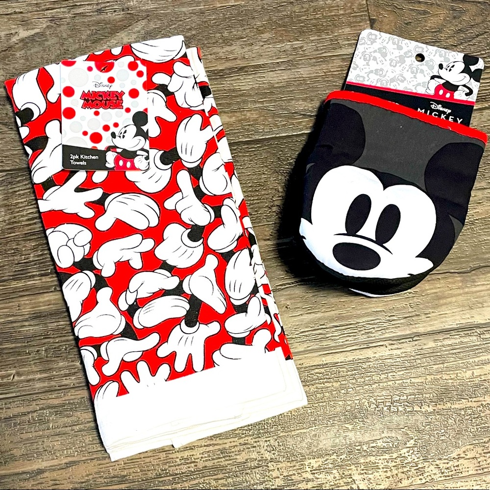 Disney Mickey Mouse 2pk towel and oversized mini mitts
